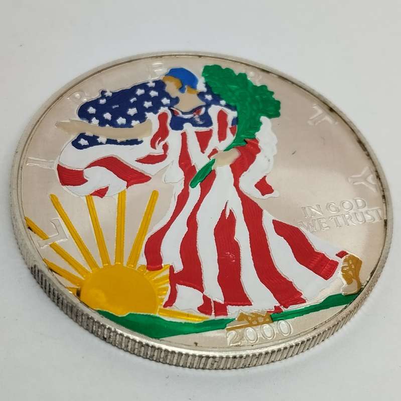 2000 1oz Fine Silver American Eagle with Enamel Detailing #C0008