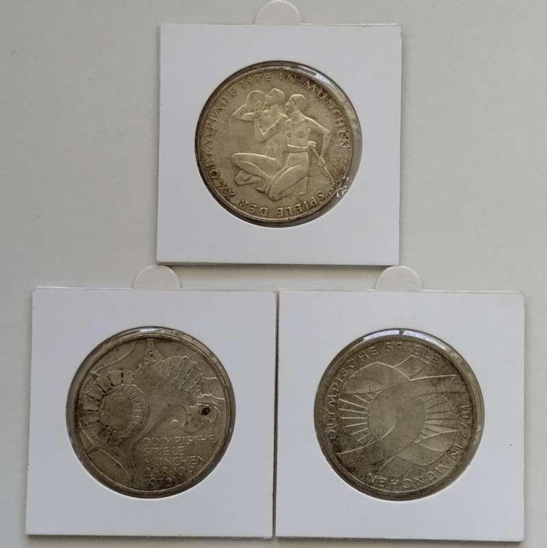 1972 10 Mark Commemorative Olympic Coins in Flips #C0030
