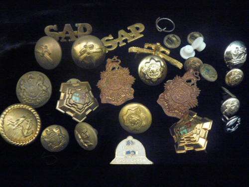 BUTTONS AND BADGES LUCKY DIP !!!@@@!!!