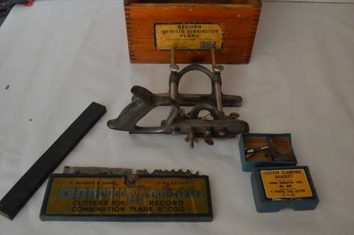 Record no 050A combination plane with 15 blades