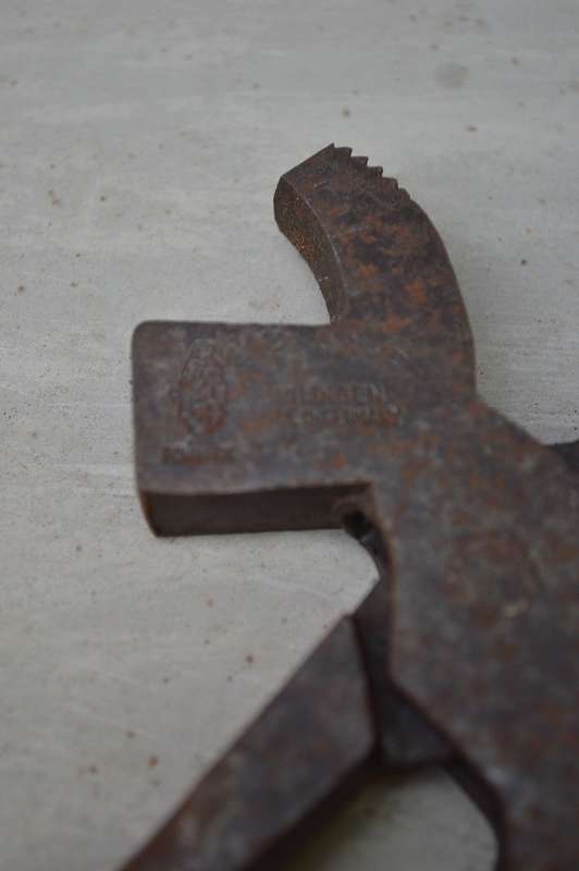 Vintage shoemaker tool pliers, hammer.  Old cobblers pliers. Leather tool Solingen germany