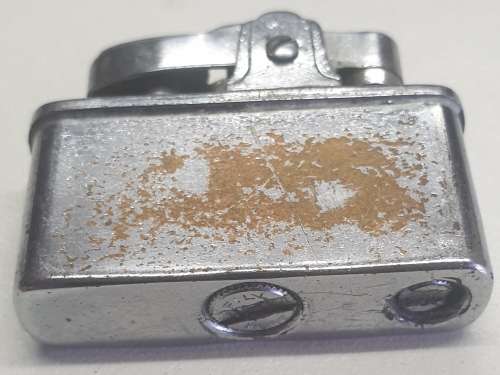 6 vintage lighters