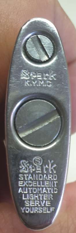 6 vintage lighters
