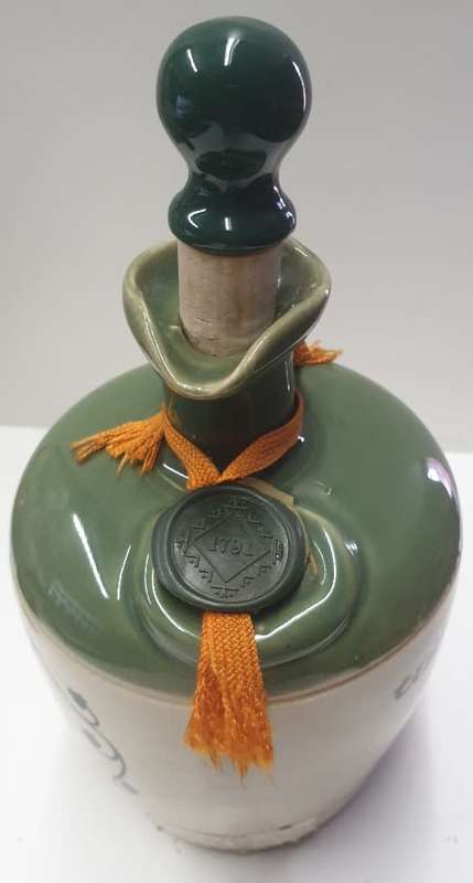 Tullamore Dew Irish Whiskey Decanter