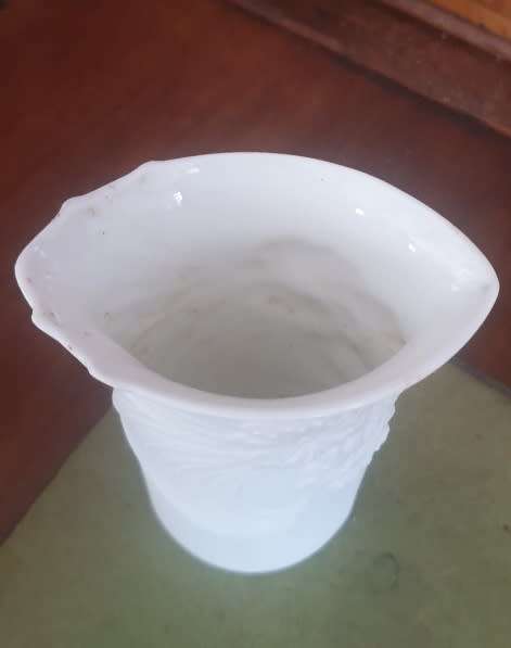 Vintage Kaiser White Bisque Porcelain Vase. Signed M Frey. Number 740/7
