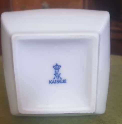 Vintage Kaiser Table Vase