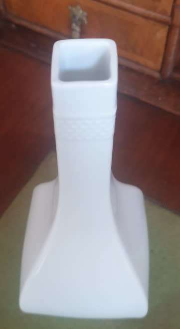 Vintage Kaiser Table Vase