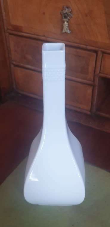 Vintage Kaiser Table Vase