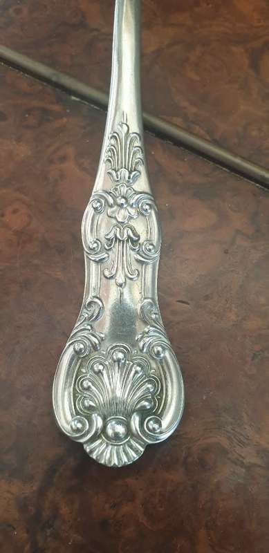 6 LARGE Antique 1855-1900 CHARLES ELLIS and CO Sheffield British Plated Spoons. ( 22.5cm )