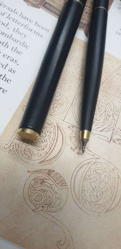 PARKER PEN ( NO REFILL ) & PENCIL