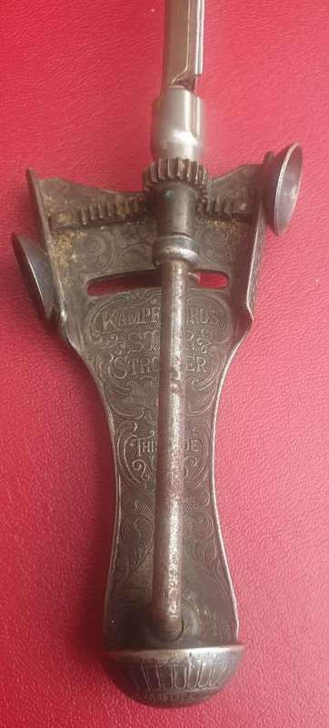 1902 Kampfe Bros saftey razor blade stropper
