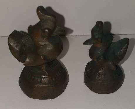 PAIR OF ANTIQUE BRONZE BURMESE BIRD OPIUM WEIGHTS