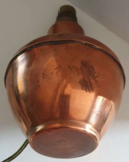 Vintage Rhodesian Sable Copperware Lamp.  ( Working )
