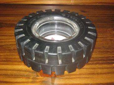 LARGE YOKOHAMA HEAVY DUTY VEHICLE TYRE ASHTRAY