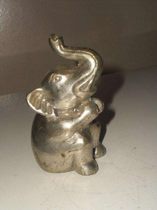 ELEPHANT FIGURINE (MABE PEWTER)