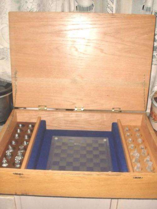 LARGE OAK? KIST(I MADE  INTO A CHESS KIST)