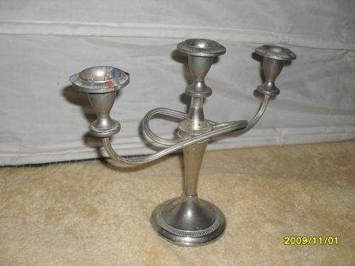 STUNNING SILVER PLATTED CANDLE STICK
