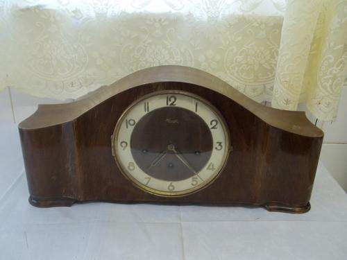 VINTAGE KIENZLE MANTEL CLOCK
