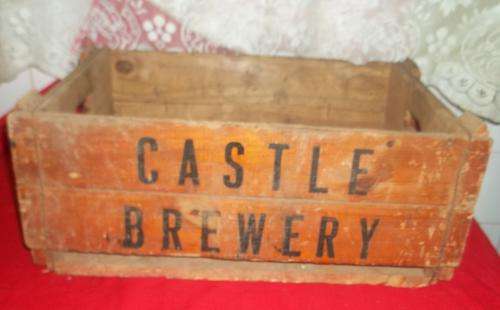 ORIGINAL WOODEN CASTLE BREWERY BEER CRATE.