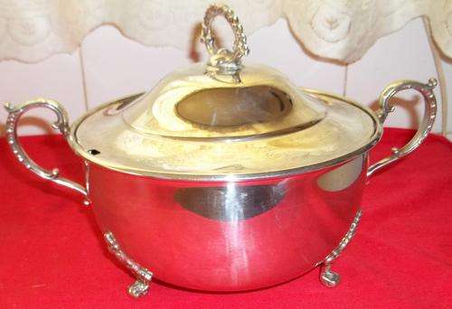 STUNNING FOOTED SILVER PLATED SOUP TUREEN
