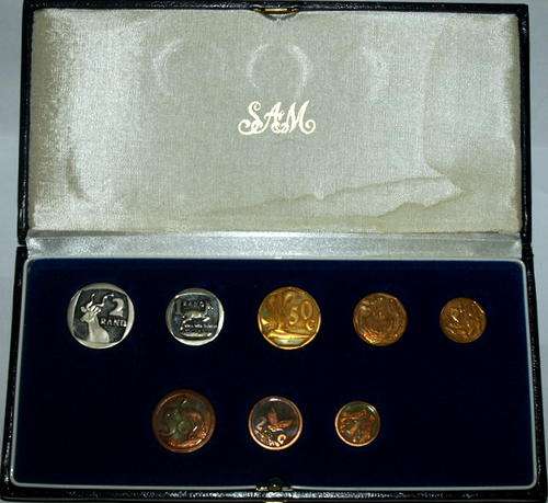#  1990 - PROOF SET IN BLUE S. A. MINT BOX   #