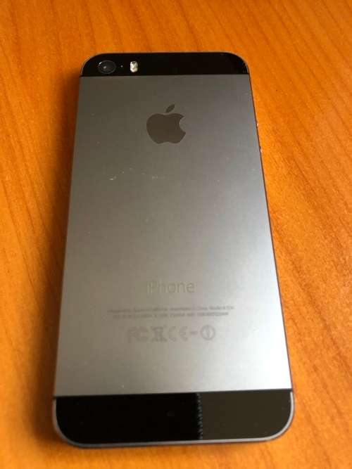 Iphone 5S 64GB Space Gray Excellent Condition