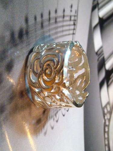 .925 Sterling Silver Filigree Rose Ring Absolutely Gorgeous - Size 5