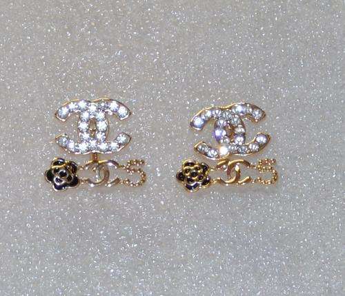 Exquisite Chanel Earrings - Box NOT included