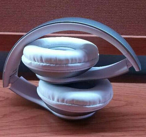*NEW* P15 Wireless Headphones