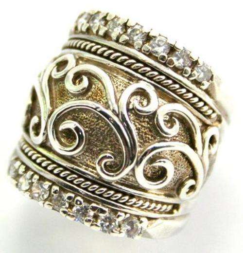 Stunning Designer Cubic Zirconia Sterling Silver Ring (925)
