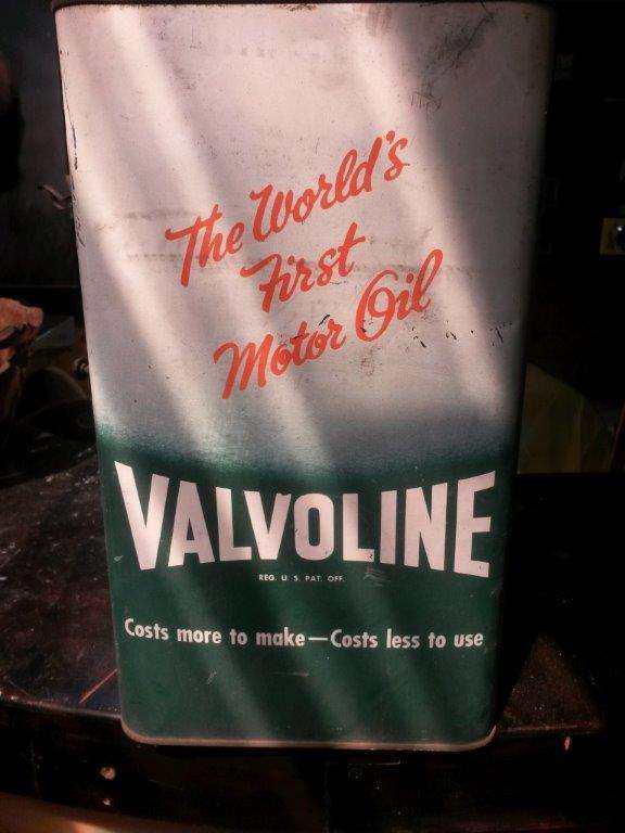 Valvoline oil tin