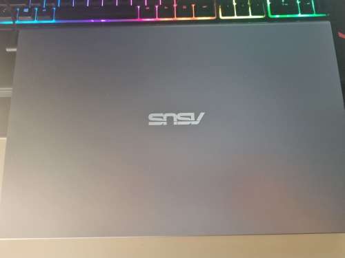 ASUS M515 AMD RYZEN 3 8GB 256GB SSD 15.6` FHD BRAND NEW IN BOX!
