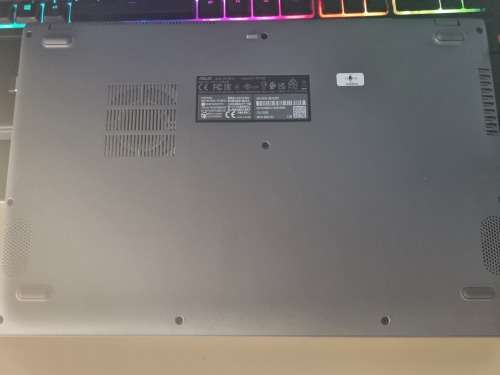 ASUS M515 AMD RYZEN 3 8GB 256GB SSD 15.6` FHD BRAND NEW IN BOX!