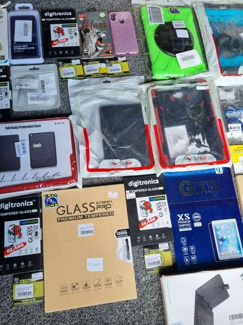 BOX FULL OF CELL AND TECH ITEMS FOR SALE! LATE ENTRY GRAB A BARGAIN!MONEY TO BE MADE!