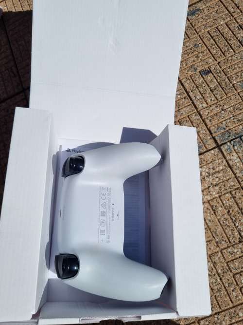 PLAYSTATION 5 DUAL SENSE CONTROLLER EXCELLENT CONDITION 9/10! BARGAIN LAST ONE!