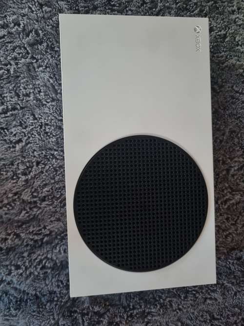 XBOX SERIES S CONSOLE NO SIGNS OF USE GREAT CONDITION PLEASE READ DESCRIPTION!