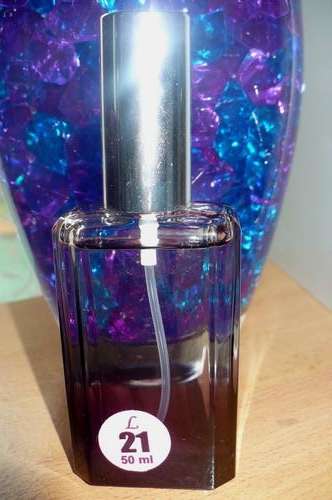 **WOMENS** 1st Grade Imported French Oil Based Perfumes - 50 fragrances to choose from