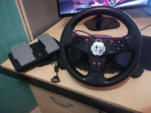 Logitech steering wheel + pedals - E-UK12