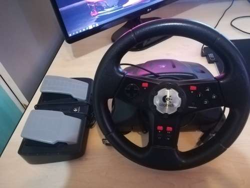 Logitech steering wheel + pedals - E-UK12