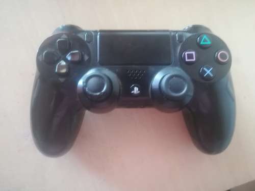 Sony PlayStation 4 Console 500 GB - Black - 1 x Controller