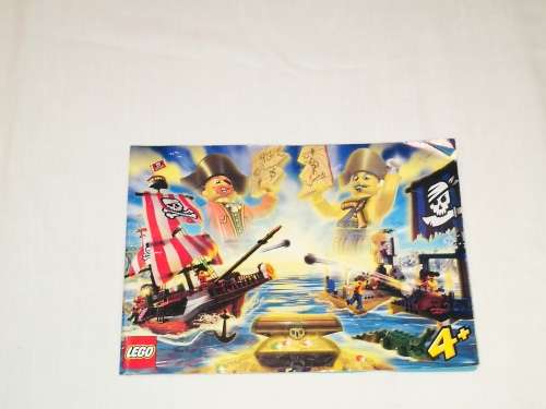LEGO SET - 1050 Pieces with Special sets, 10 LEGO characters + Manuals