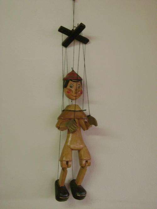 LATE ENTRY - WOODEN PINOCCHIO STRING PUPPET - IN VERY GOOD CONDITION