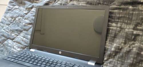HP Notebook - 15-bs023ni - 7th gen i7 - 8GB DDR4-2133 - 1TB HDD - Intel HD Graphics 620 - Windows 10