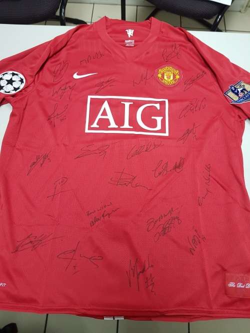 Signed Manchester United Champions League Winners 2007/2008 Shirt with COA