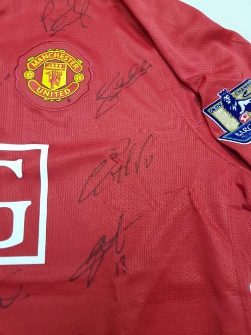Signed Manchester United Champions League Winners 2007/2008 Shirt with COA