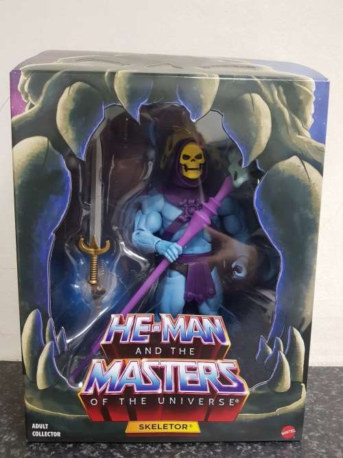 Masters of the Universe Classics Club Grayskull Filmation Skeletor!! Mint on Card!