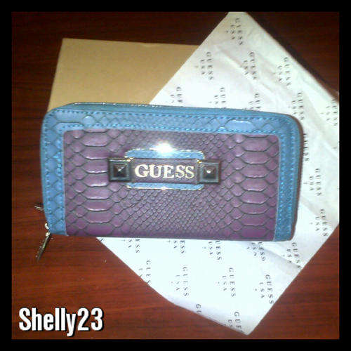 GUESS LADIES WALLET**Double Zip**In Stock**LAST OF THE LOT**