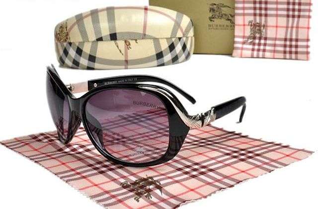 **Ladies Burberry Eyeware -  Including Box**LAST ONE LEFT**