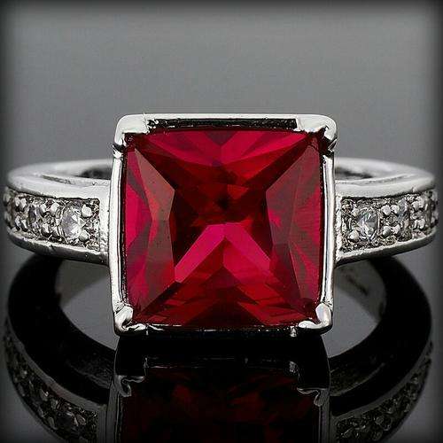 Red Ruby 18Kt White Gold Ladies Ring**In Stock**