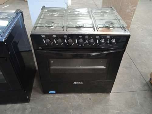 6 Burner Gas Stove and Gas Oven - Second Hand - Not Boxed